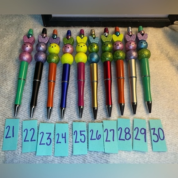 HANDMADE BUNNY FASHION PEN - Picture 2 of 4